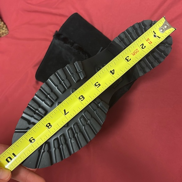 Live + ECH Black Suede fur Shearling Wool Boots size 36 like new - Picture 14 of 16